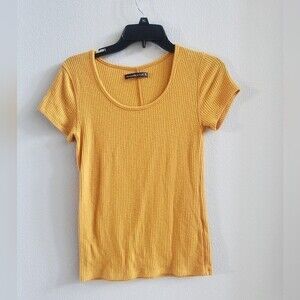 Abercrombie & Fitch short sleeve sweater